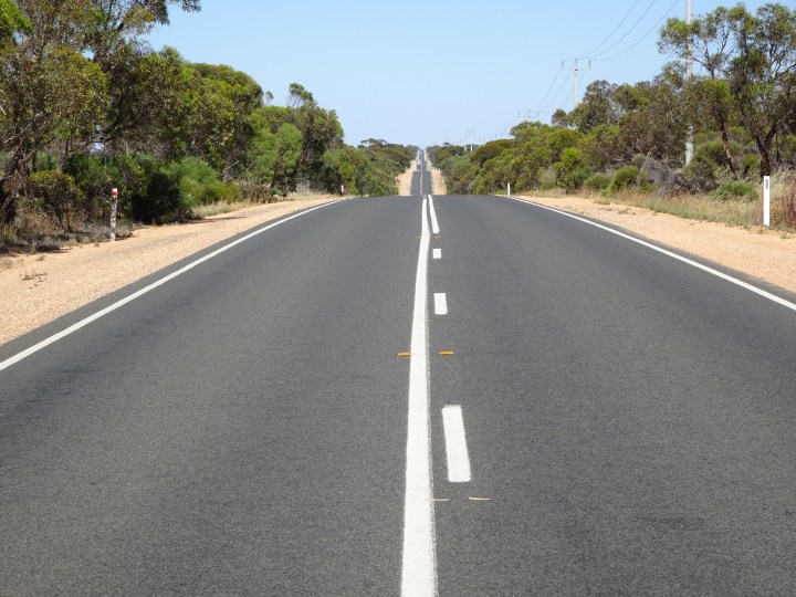 tmp_7832-highway-b12-1901391239