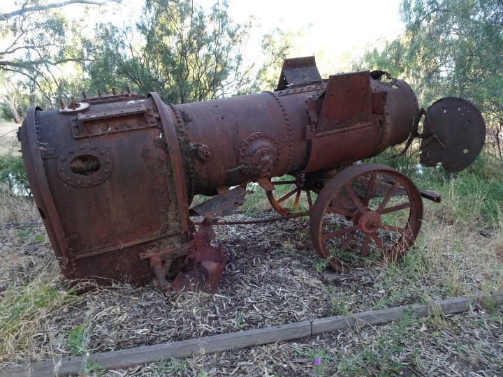 tmp_7832-steam-tractor-1286292544